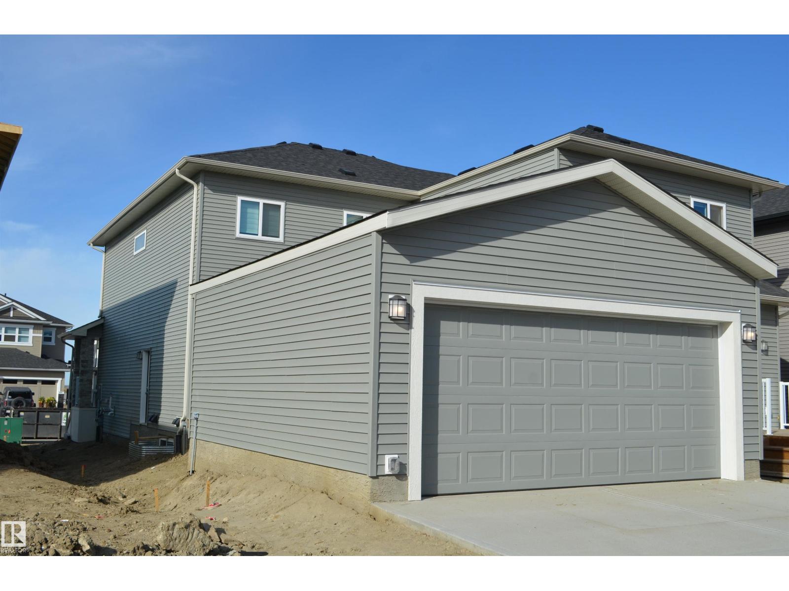 307 BRAE WY Leduc Alberta Canada T9E1T7 2