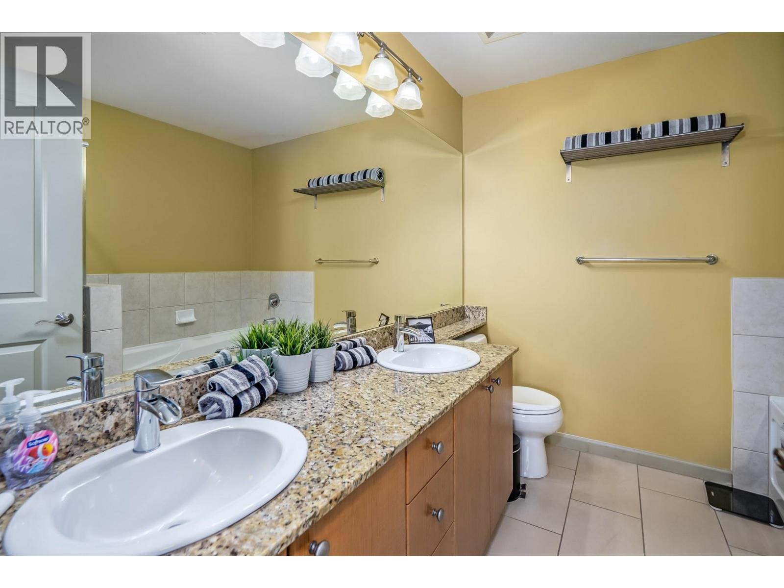407 14 E Royal Avenue, New Westminster, British Columbia  V3L 5W5 - Photo 11 - R3157003