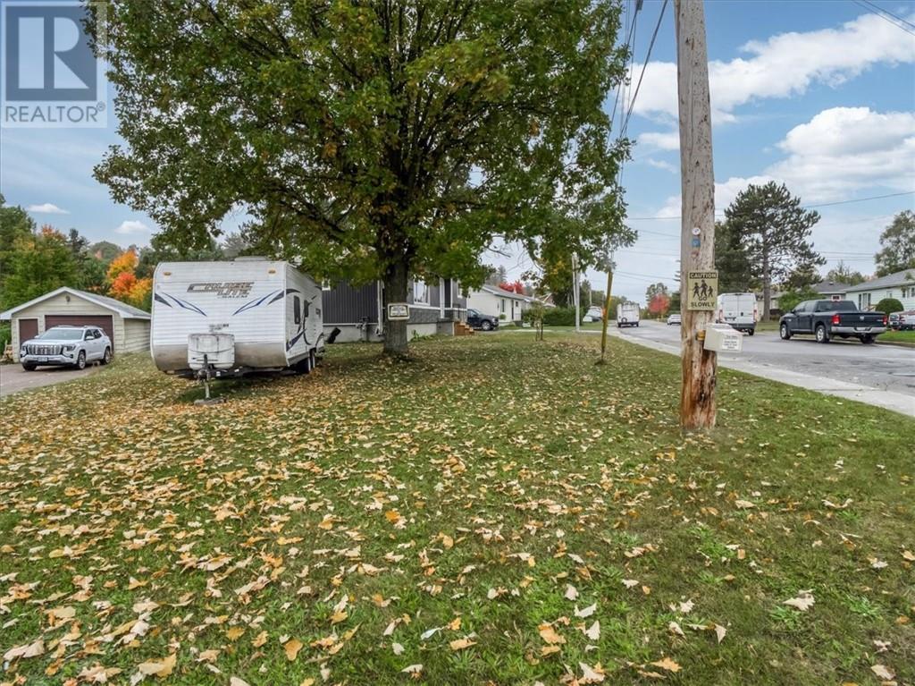 18 Wickwas Street, Onaping, Ontario  P0M 2R0 - Photo 5 - 2130783