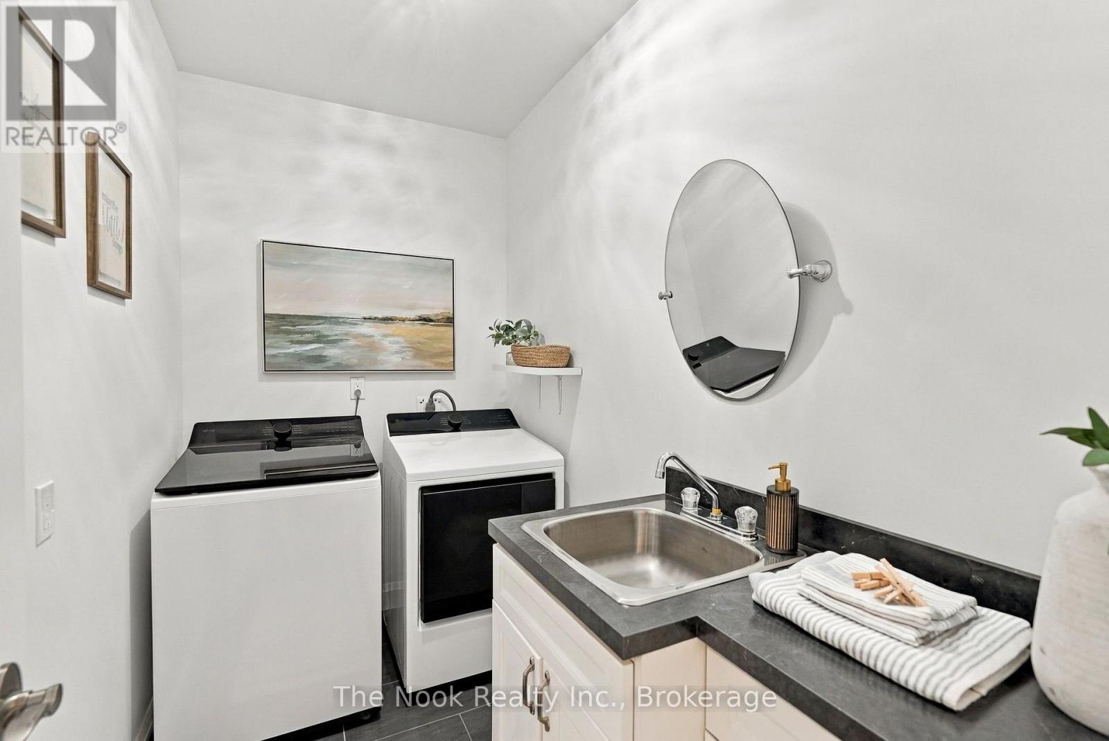 21611 Loyalist Parkway, Prince Edward County, Ontario  K0K 1L0 - Photo 34 - X13862056
