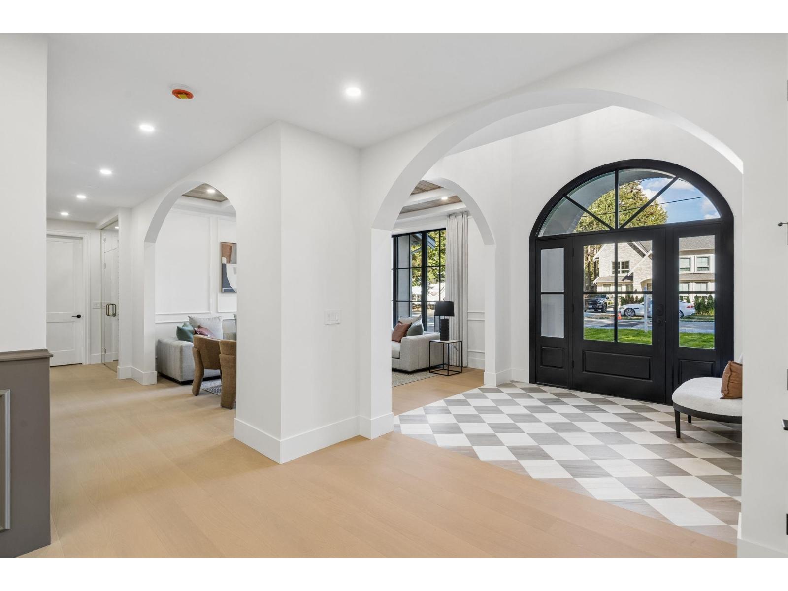 3627 204a Street, Langley, British Columbia  V3A 4S5 - Photo 4 - R3172016