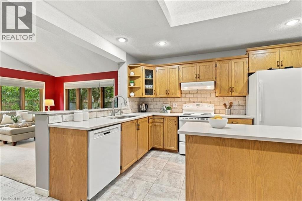 381 Union Boulevard, Kitchener, Ontario  N2M 2T3 - Photo 7 - 40868730