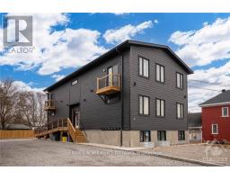 3 - 8 PHILIP STREET, Smiths Falls, Ontario
