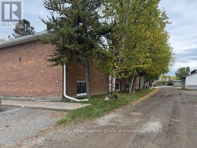 639 Mckellar Street N, Thunder Bay, Ontario  P7C 4A4 - Photo 10 - X13862058