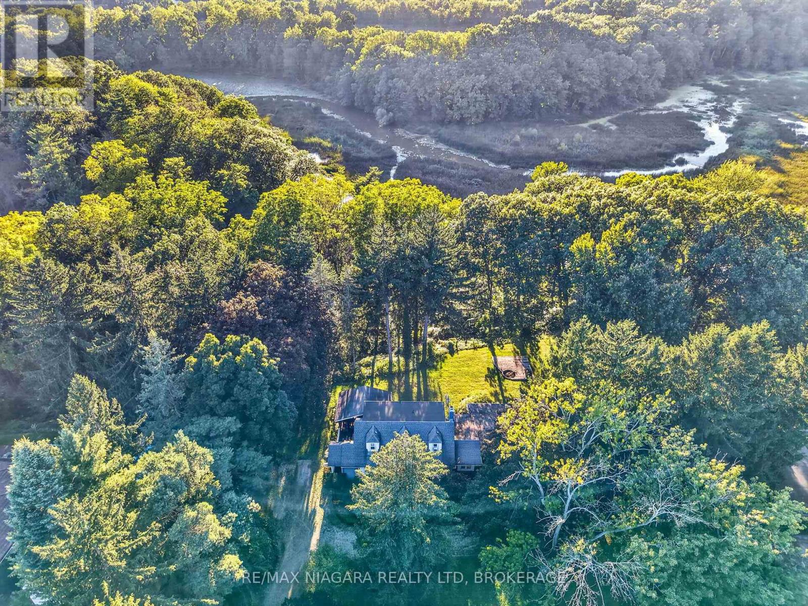 1577 GREGORY ROAD, St. Catharines, Ontario