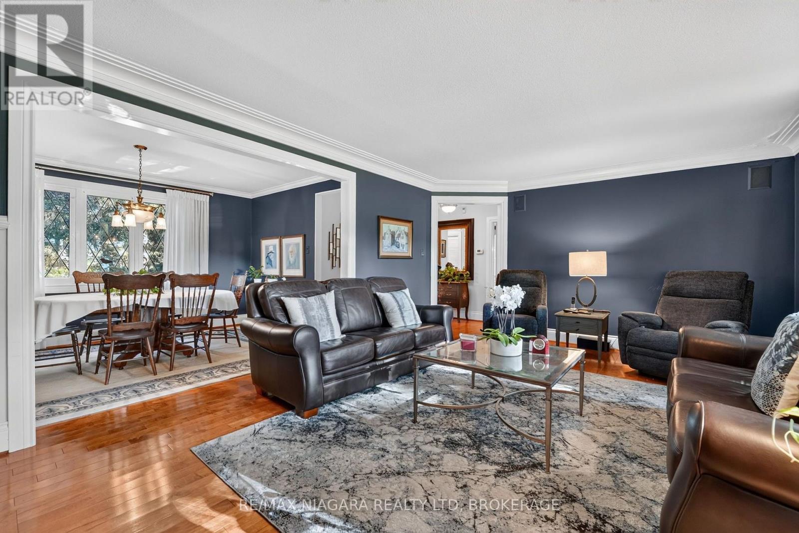 1577 Gregory Road, St. Catharines, Ontario  L2R 6P9 - Photo 21 - X13861942