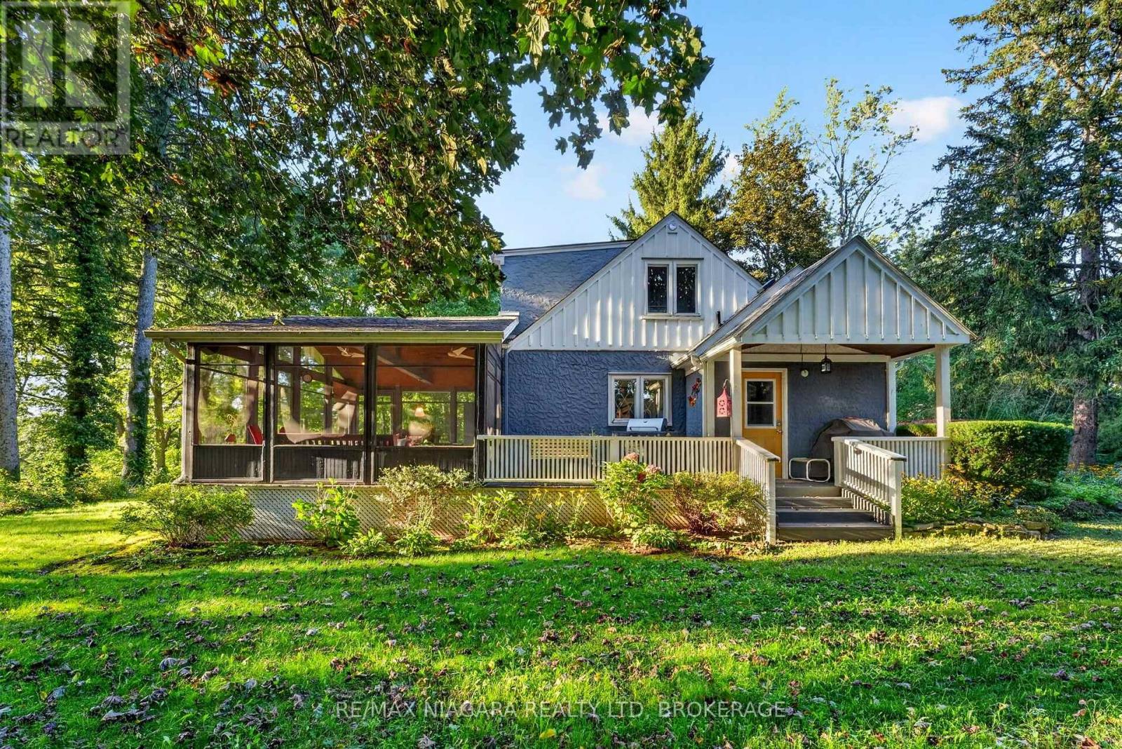1577 Gregory Road, St. Catharines, Ontario  L2R 6P9 - Photo 39 - X13861942