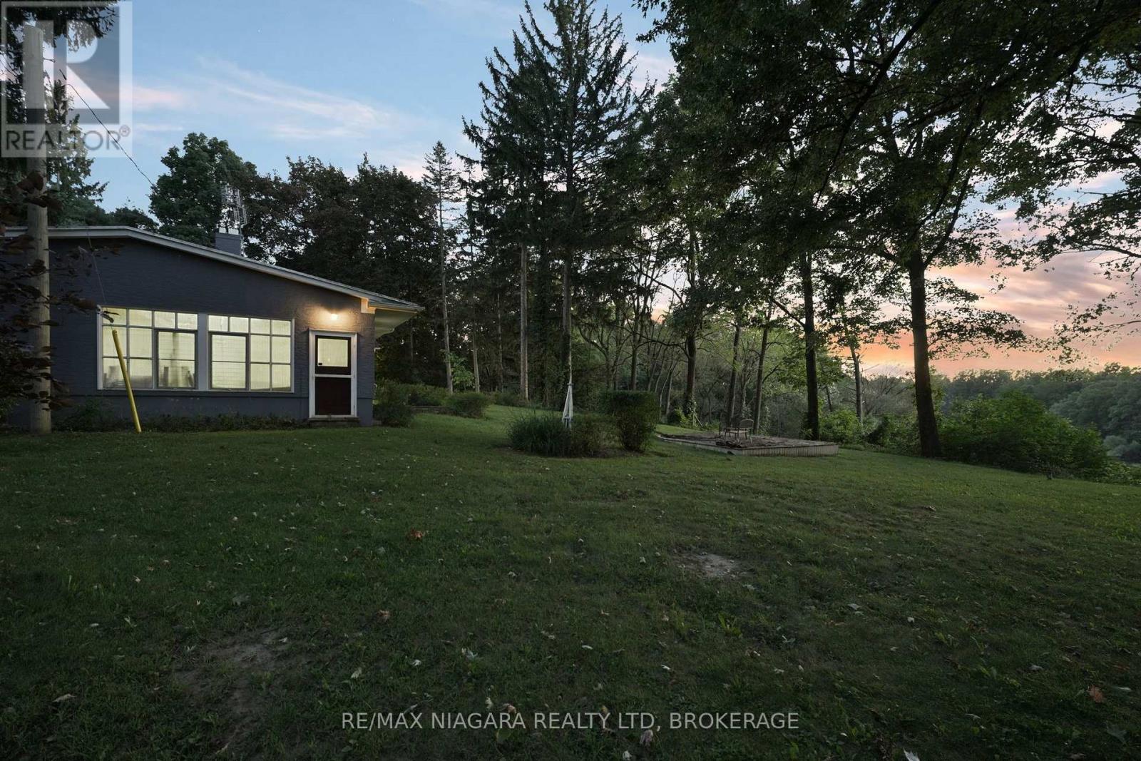 1577 Gregory Road, St. Catharines, Ontario  L2R 6P9 - Photo 49 - X13861942