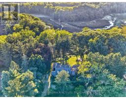1577 GREGORY ROAD, St. Catharines, Ontario
