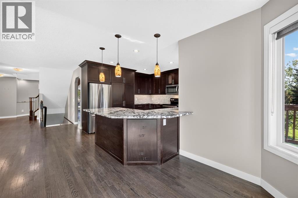 149 Valley Ridge Court NW