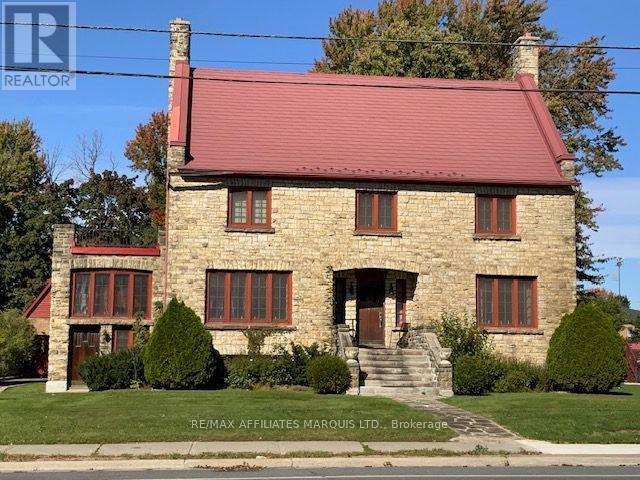 425 Second St. E Street E, Cornwall, Ontario K6H 1Z2 - Photo 2 - X13861888