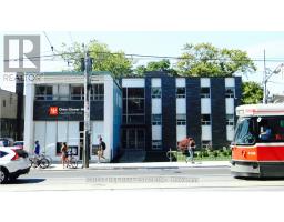 200 - 226 BATHURST STREET, Toronto, Ontario