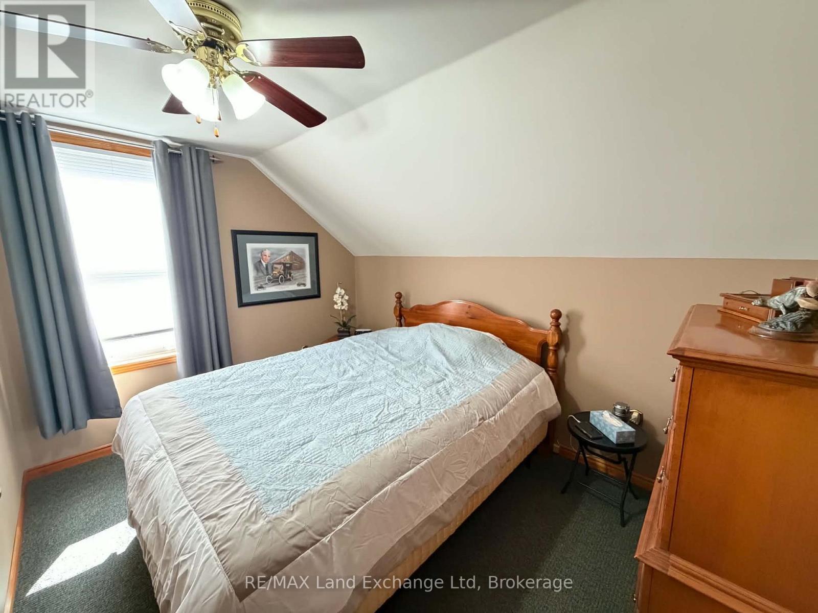 118 Victoria Street E, North Huron, Ontario  N0G 2W0 - Photo 16 - X13861894