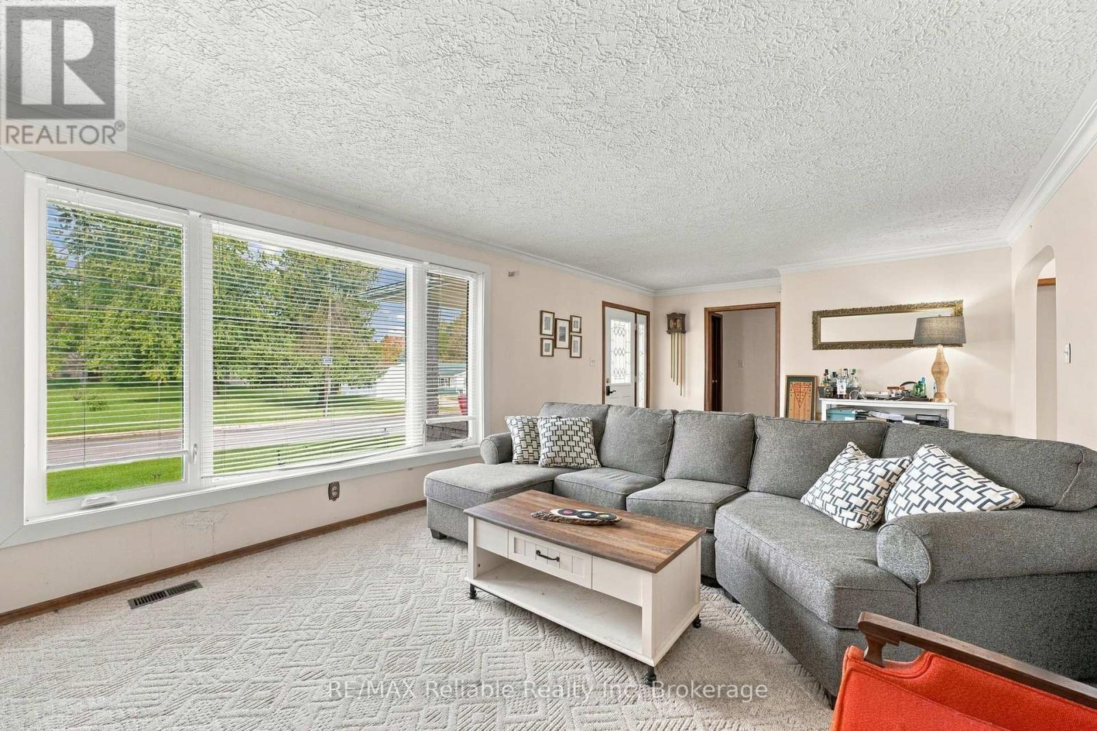 304 Morris Street, North Huron, Ontario  N0M 1H0 - Photo 11 - X13861950