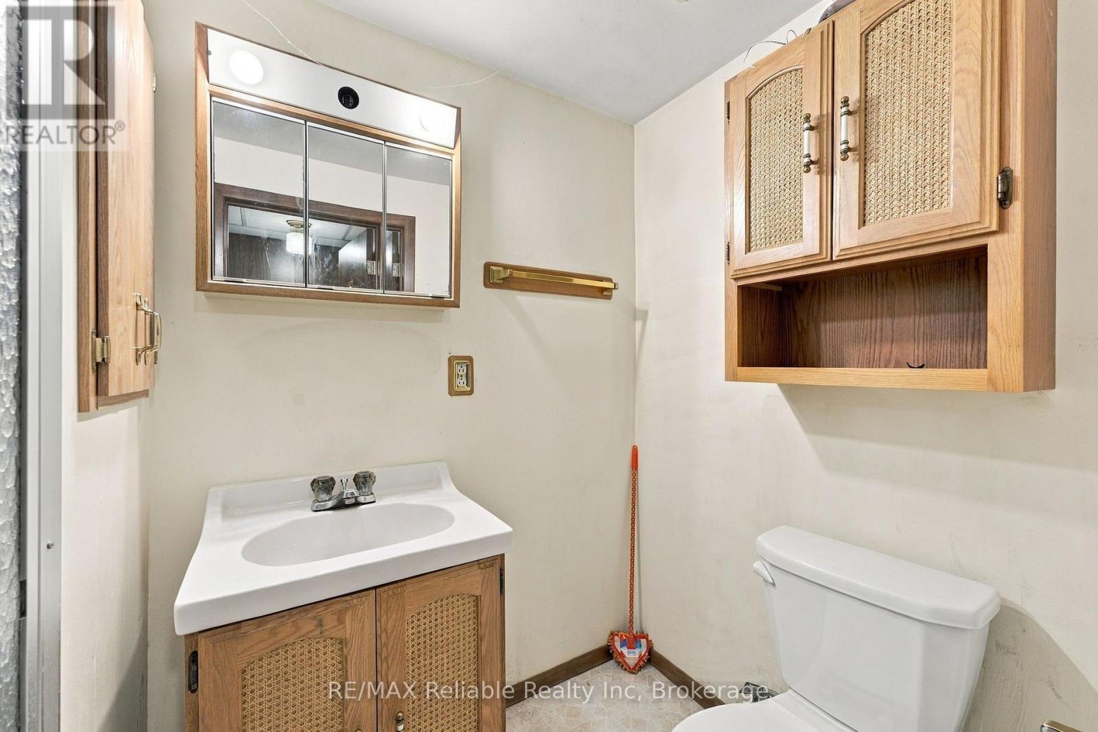 304 Morris Street, North Huron, Ontario  N0M 1H0 - Photo 27 - X13861950