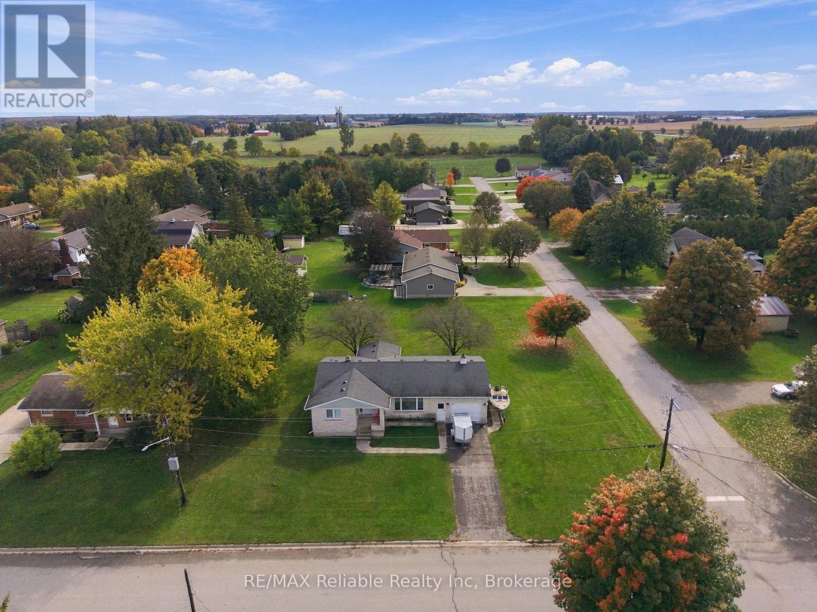 304 Morris Street, North Huron, Ontario  N0M 1H0 - Photo 31 - X13861950