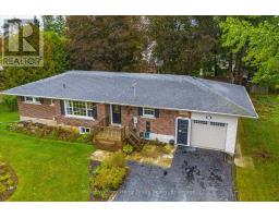 370 GORDON STREET, centre wellington (fergus), Ontario