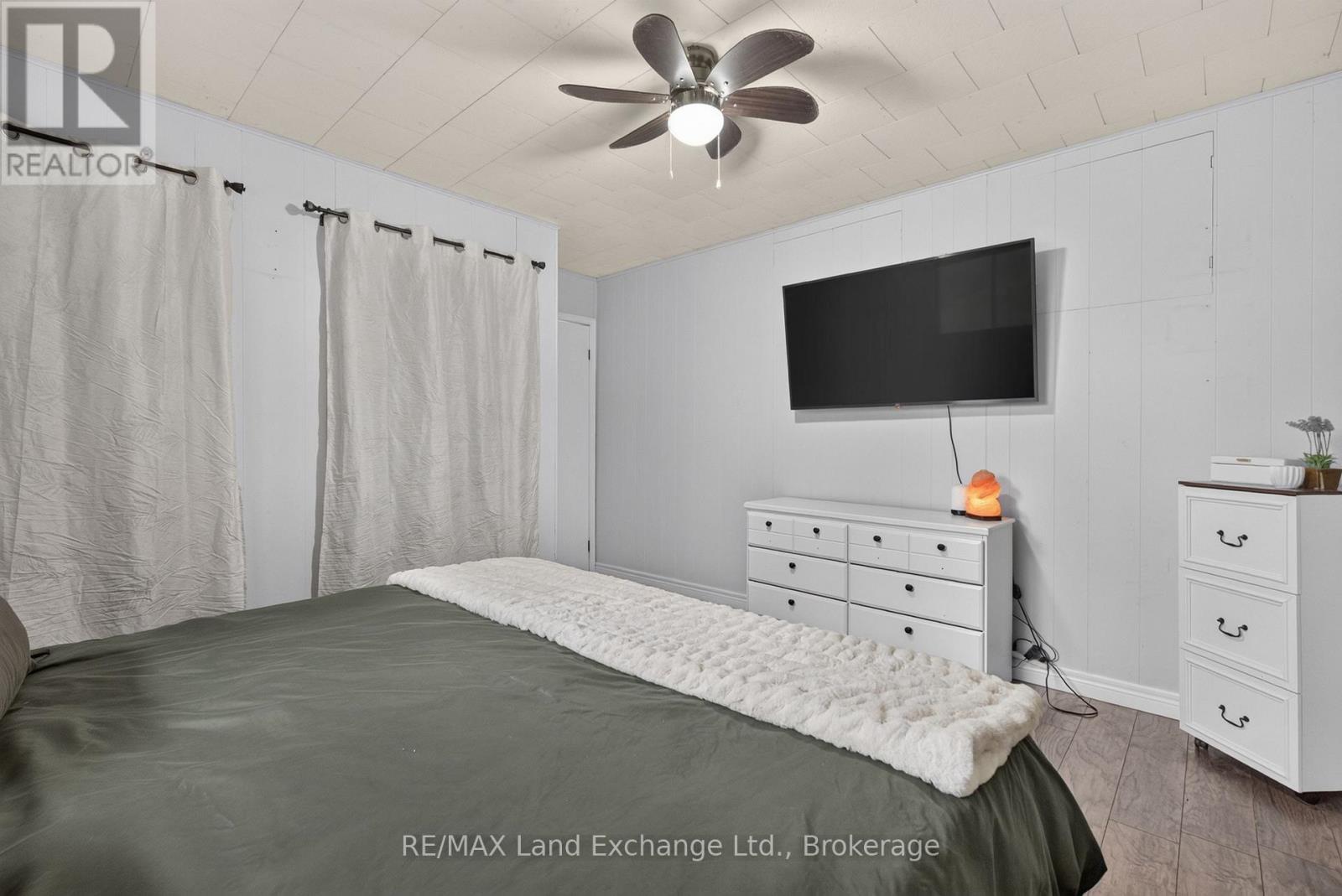 3400 Highway 9 Highway, Brockton, Ontario  N0G 2V0 - Photo 13 - X13862144