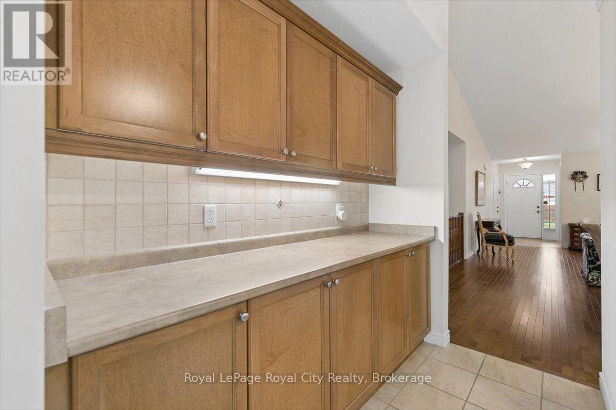 18 Mullin Drive, Guelph, Ontario  N1E 1B5 - Photo 20 - X13862226