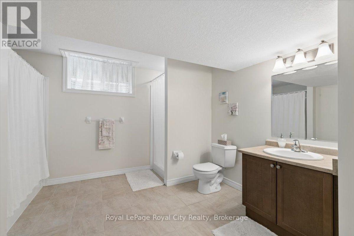 18 Mullin Drive, Guelph, Ontario  N1E 1B5 - Photo 37 - X13862226