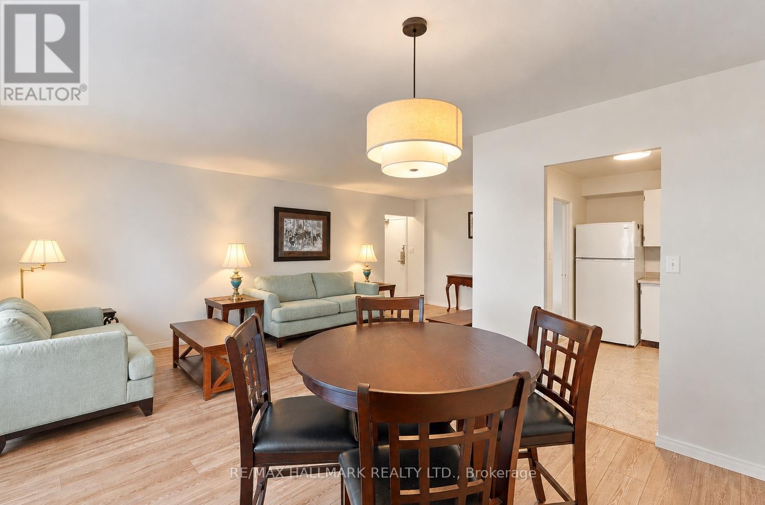 1419 - 1 Massey Square, Toronto, Ontario  M4C 5L4 - Photo 4 - E13861940