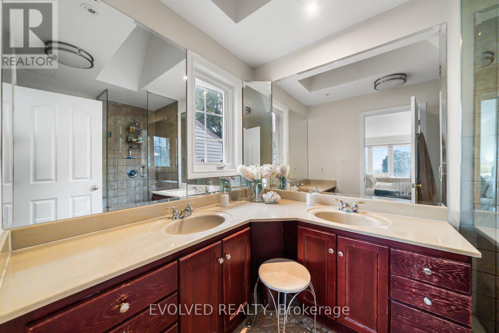 105 Sylvan Avenue, Toronto, Ontario  M1M 1J9 - Photo 21 - E13862018