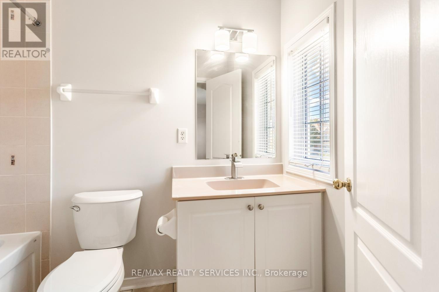 5 Dollery Gate, Ajax, Ontario  L1T 0G6 - Photo 22 - E13862110