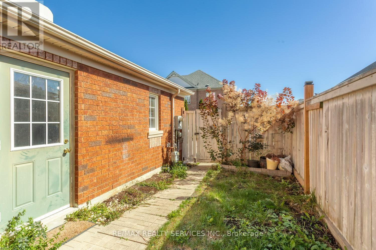 5 Dollery Gate, Ajax, Ontario  L1T 0G6 - Photo 35 - E13862110