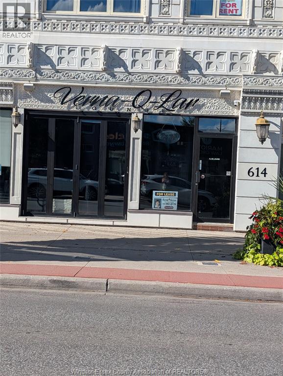 614 ERIE STREET East, Windsor, Ontario