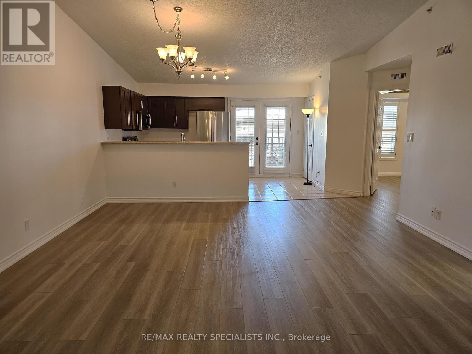412 - 4025 Kilmer Drive, Burlington, Ontario  L7M 4M5 - Photo 5 - W13854362