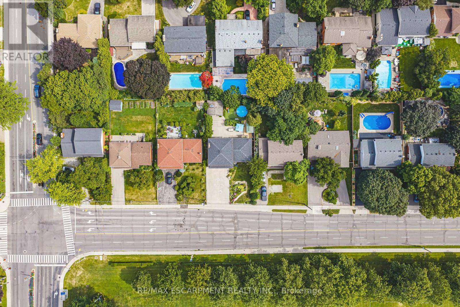 364 Fennell Avenue W, Hamilton, Ontario  L9C 1G4 - Photo 48 - X13636794
