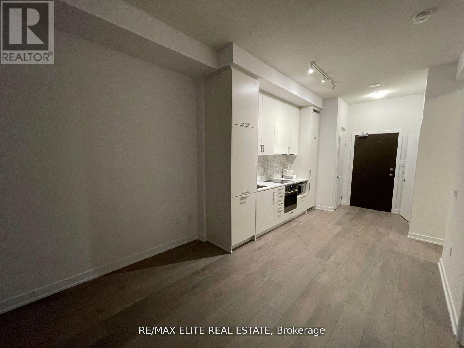 510 - 60 Honeycrisp Crescent, Vaughan (Vaughan Corporate Centre), Ontario  L4K 0N5 - Photo 9 - N13862022