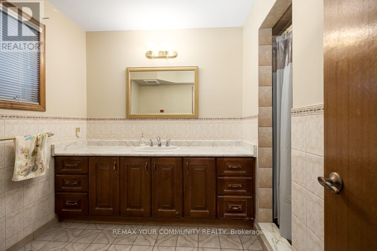 55 Thistle Ridge Drive, Vaughan, Ontario  L4L 3K3 - Photo 15 - N13862150