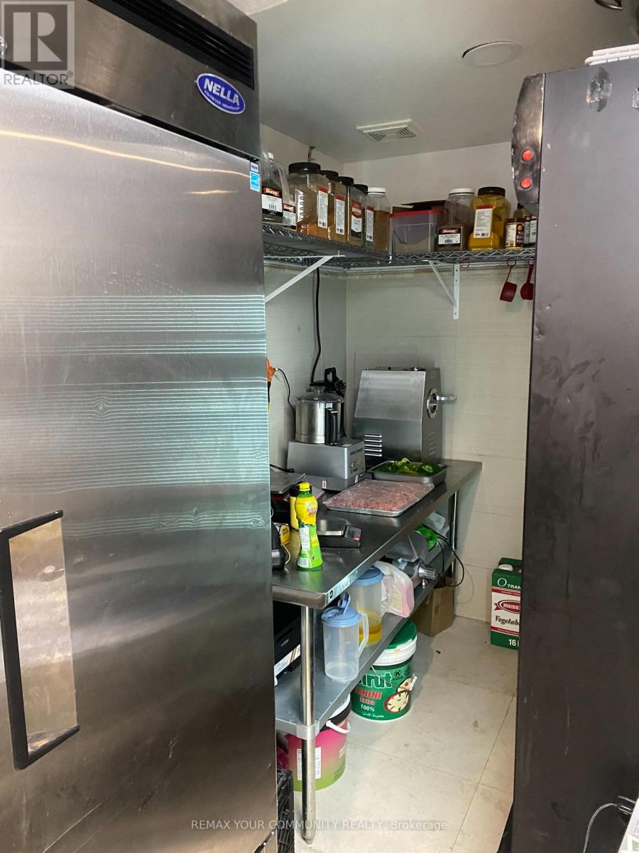 Unit 7 - 1470 Centre Street, Vaughan (Beverley Glen), Ontario  L4J 3N1 - Photo 12 - N13862212