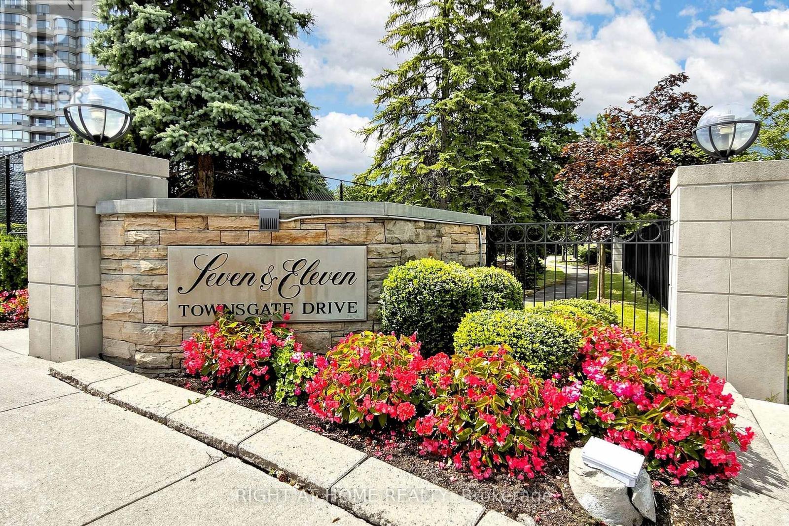 1506 - 7 Townsgate Drive, Vaughan (Crestwood-Springfarm-Yorkhill), Ontario  L4J 8E6 - Photo 43 - N13862236