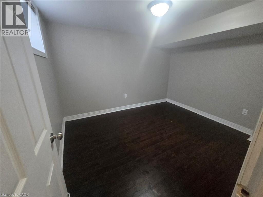996 Queensdale Avenue E Unit# B, Hamilton, Ontario  L8T 1H9 - Photo 2 - 40868450