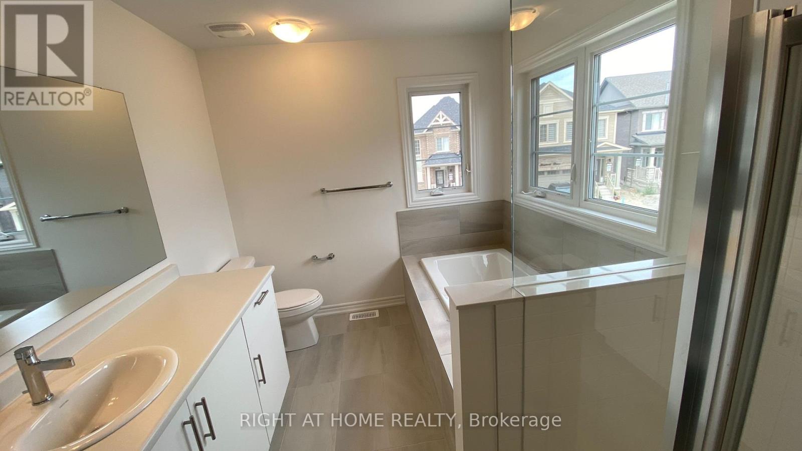 245 Madelaine Drive, Barrie, Ontario  L9S 2Z4 - Photo 14 - S13861972