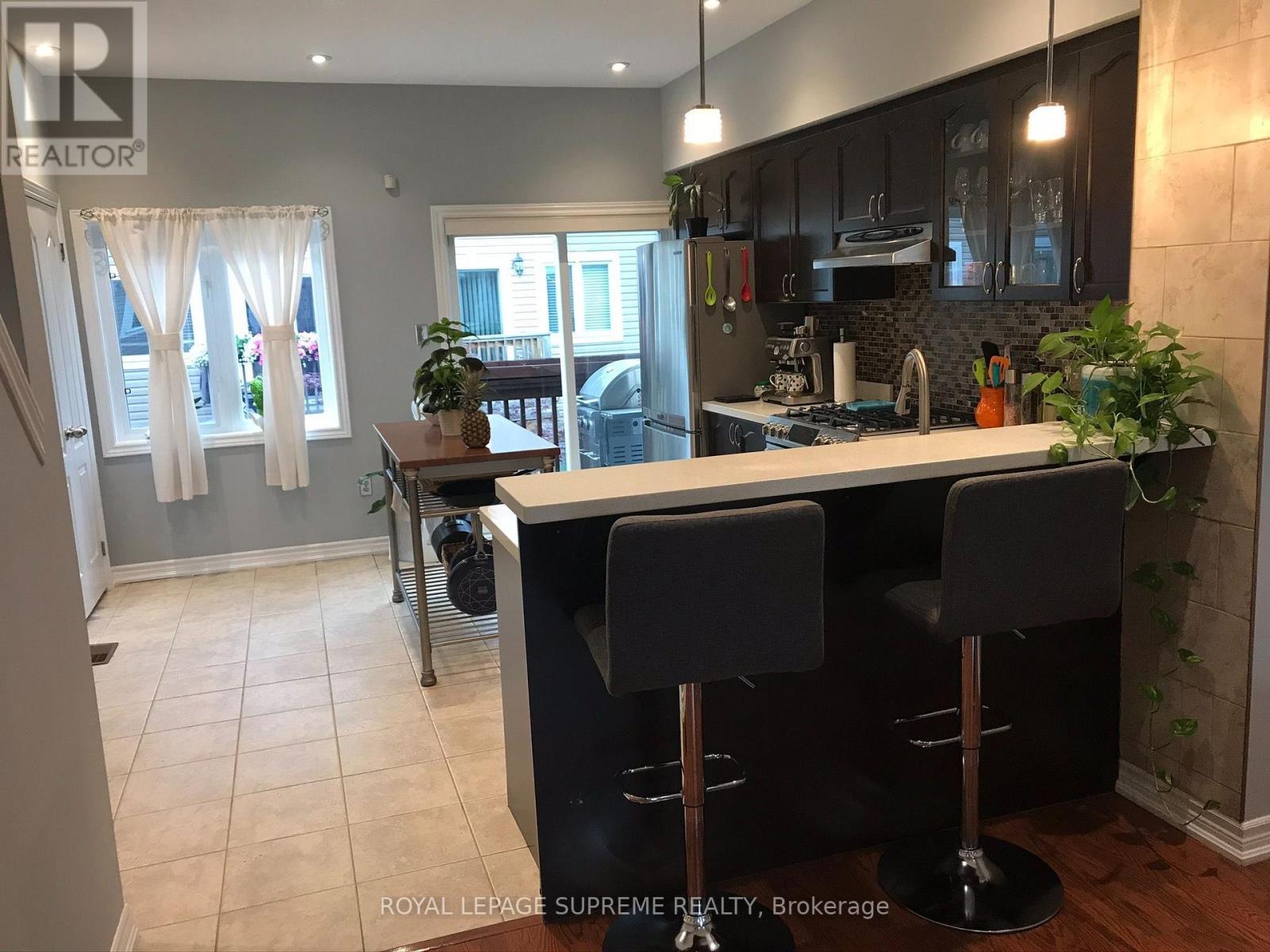 30 Pont Lane, Toronto, Ontario  M9N 0A7 - Photo 5 - W13862014