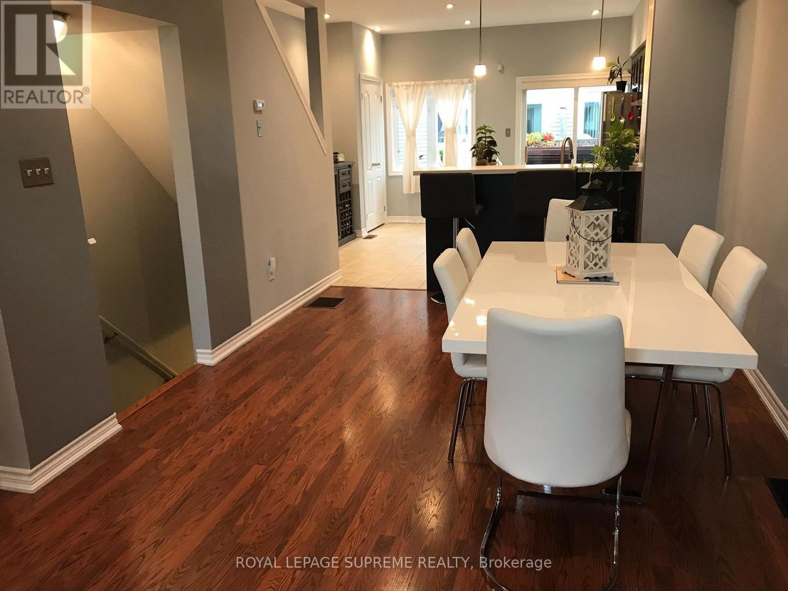 30 Pont Lane, Toronto, Ontario  M9N 0A7 - Photo 6 - W13862014