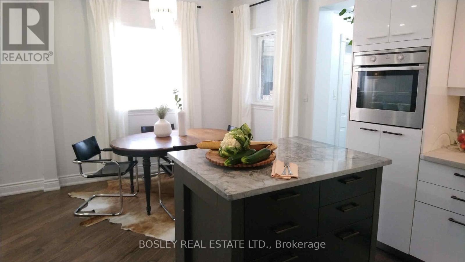 1 - 11 Boustead Avenue, Toronto, Ontario  M6R 1Y7 - Photo 4 - W13862170