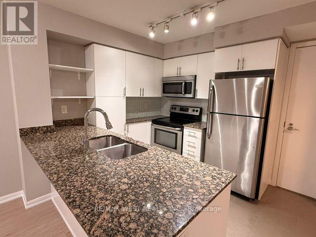 437 - 36 Via Bagnato, Toronto, Ontario  M6A 0B7 - Photo 6 - W13862192