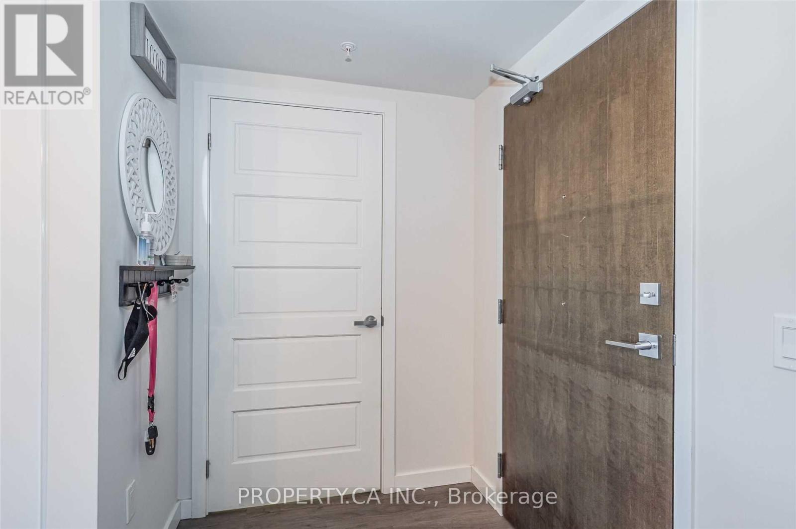 301 - 25 Kay Crescent, Guelph, Ontario  N1L 1H1 - Photo 4 - X13862004