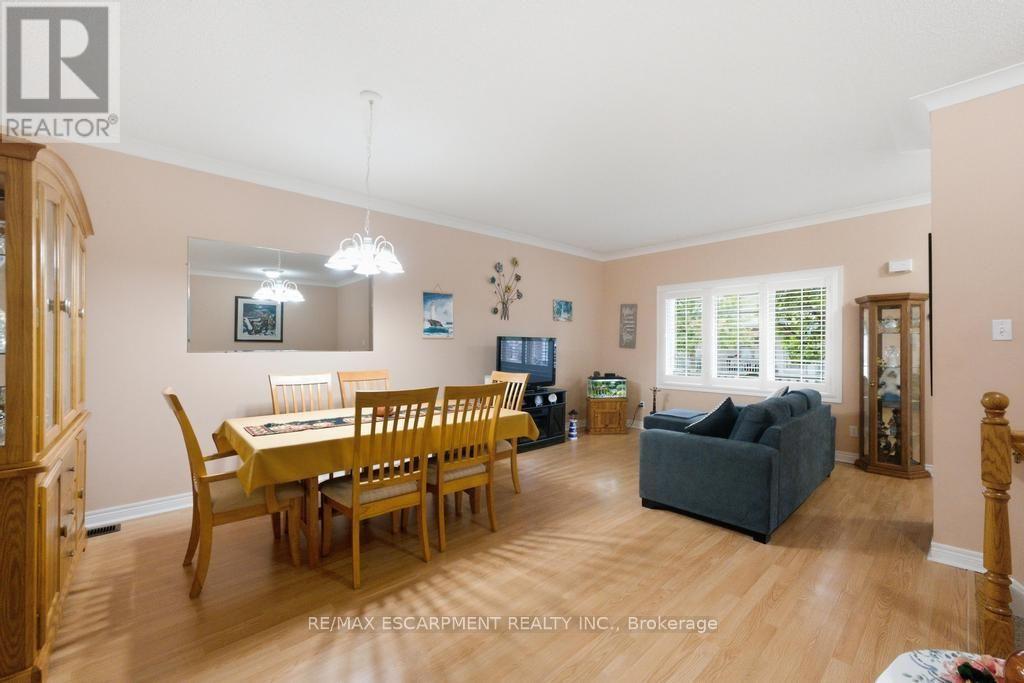 7 - 34 Southbrook Drive, Hamilton, Ontario L0R 1C0 - Photo 4 - X13862046