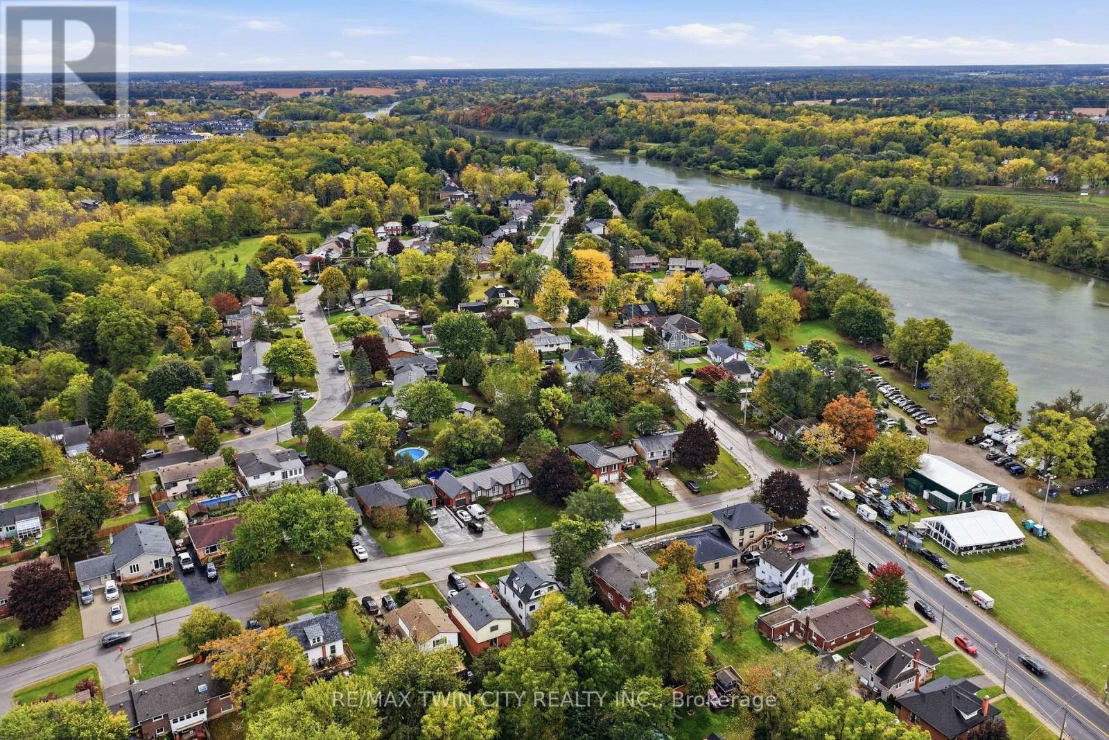 23 Aberdeen Street, Haldimand, Ontario  N3W 1C8 - Photo 41 - X13862114