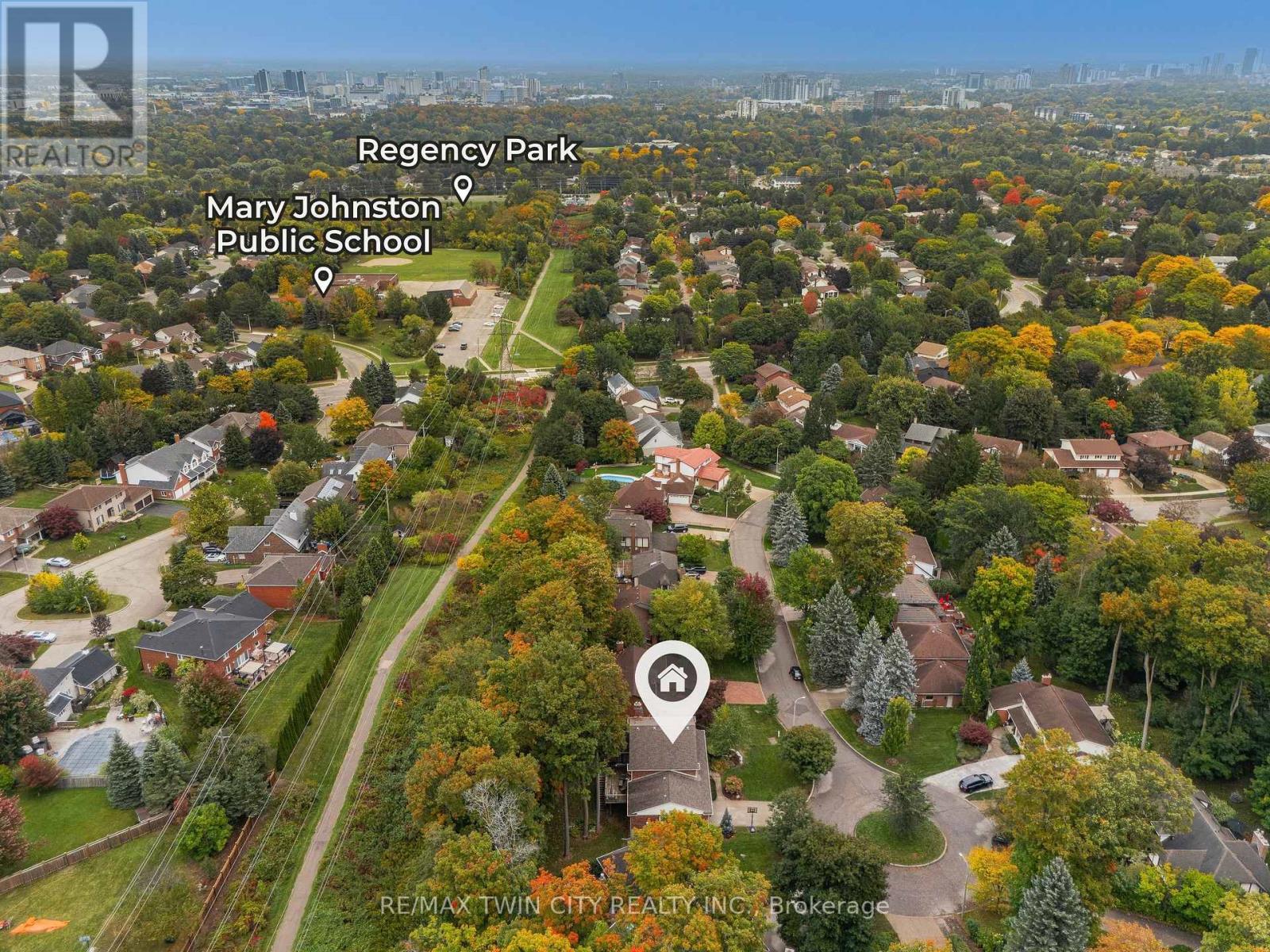 114 Frederick Banting Place, Waterloo, Ontario  N2T 1C4 - Photo 4 - X13862172