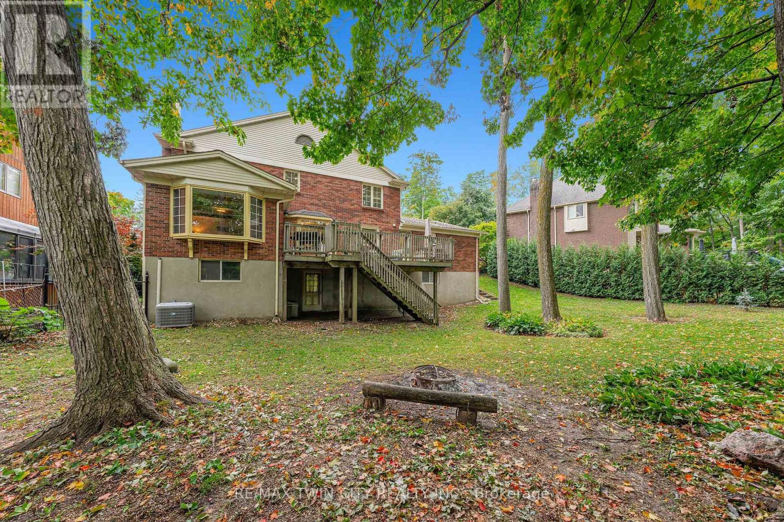 114 Frederick Banting Place, Waterloo, Ontario  N2T 1C4 - Photo 48 - X13862172