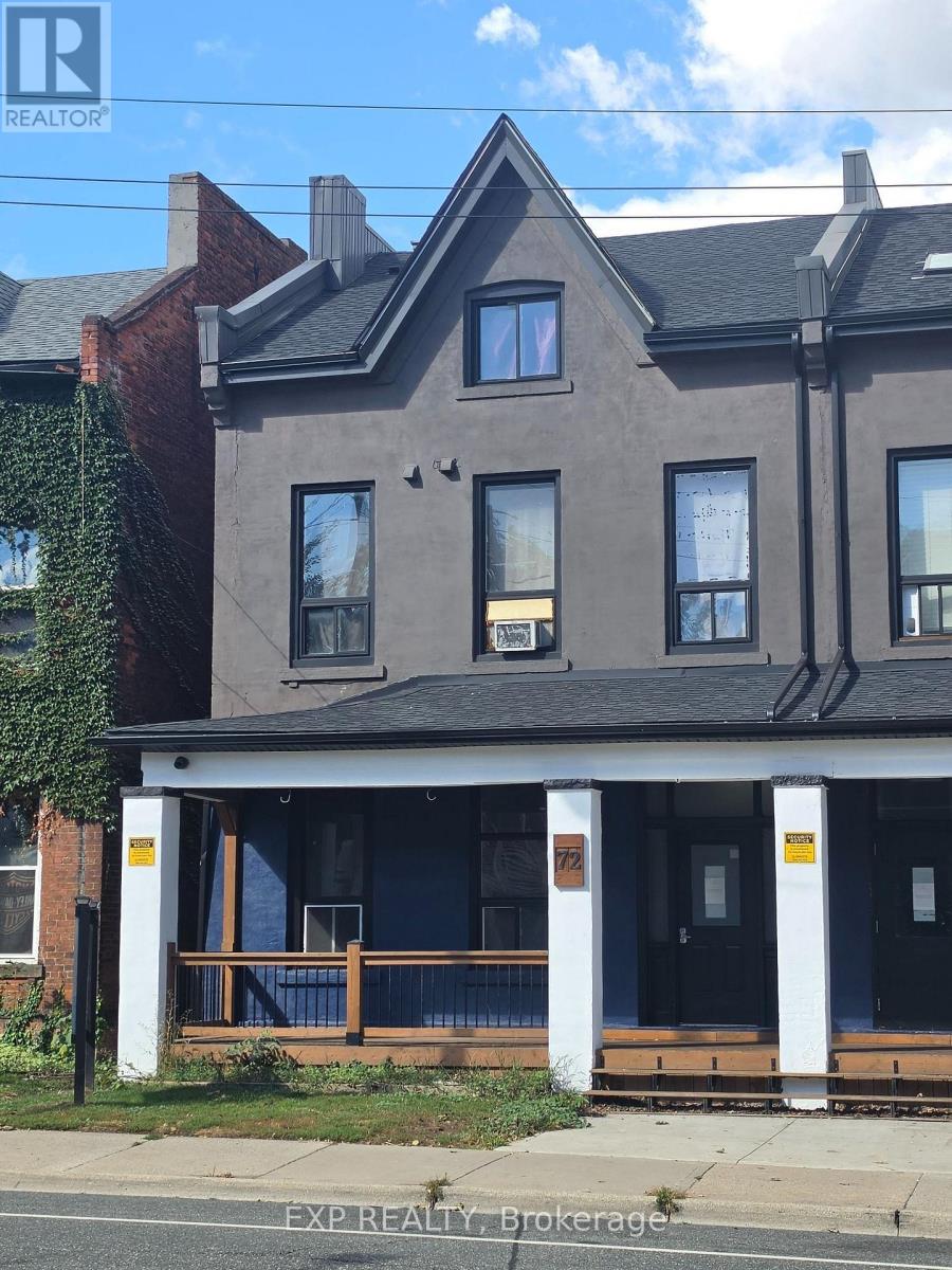 301 - 72 VICTORIA AVENUE S