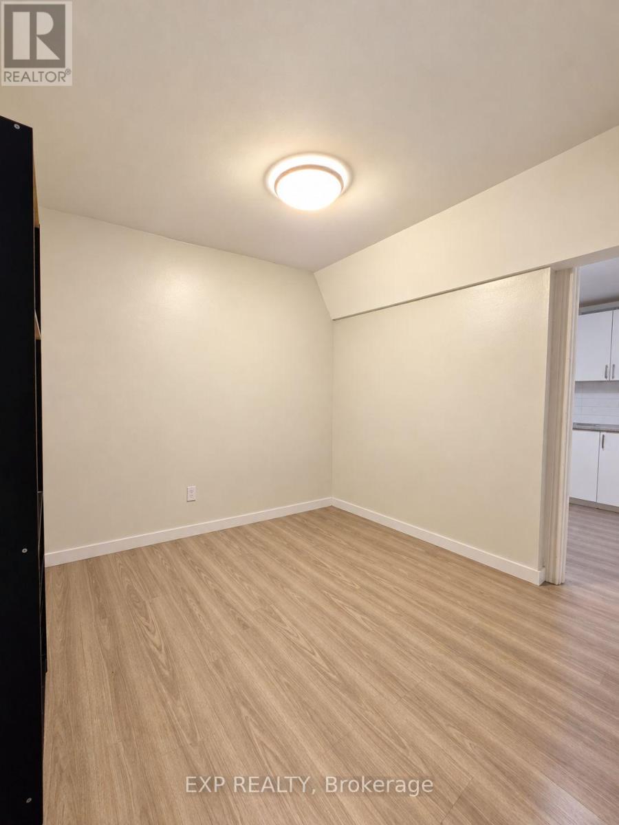 301 - 72 Victoria Avenue S, Hamilton, Ontario  L8N 2S7 - Photo 7 - X13862244