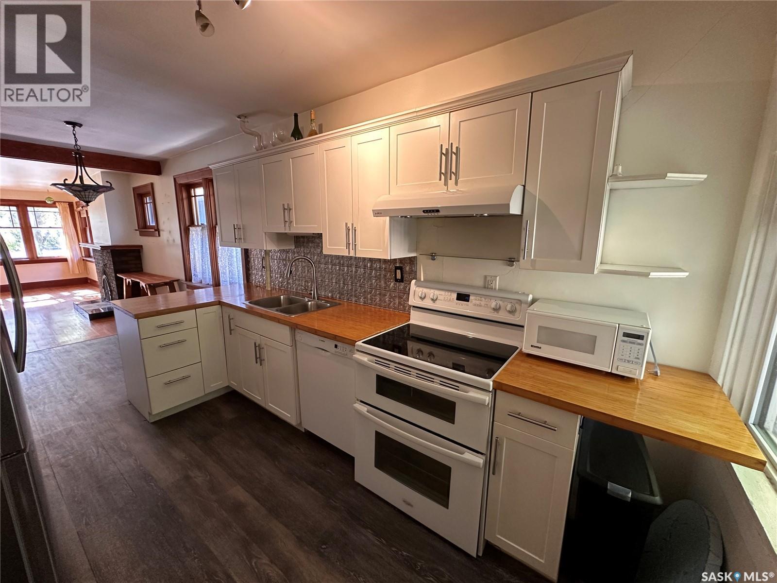 3324 College Avenue, Regina, Saskatchewan  S4T 1W2 - Photo 9 - SK045374