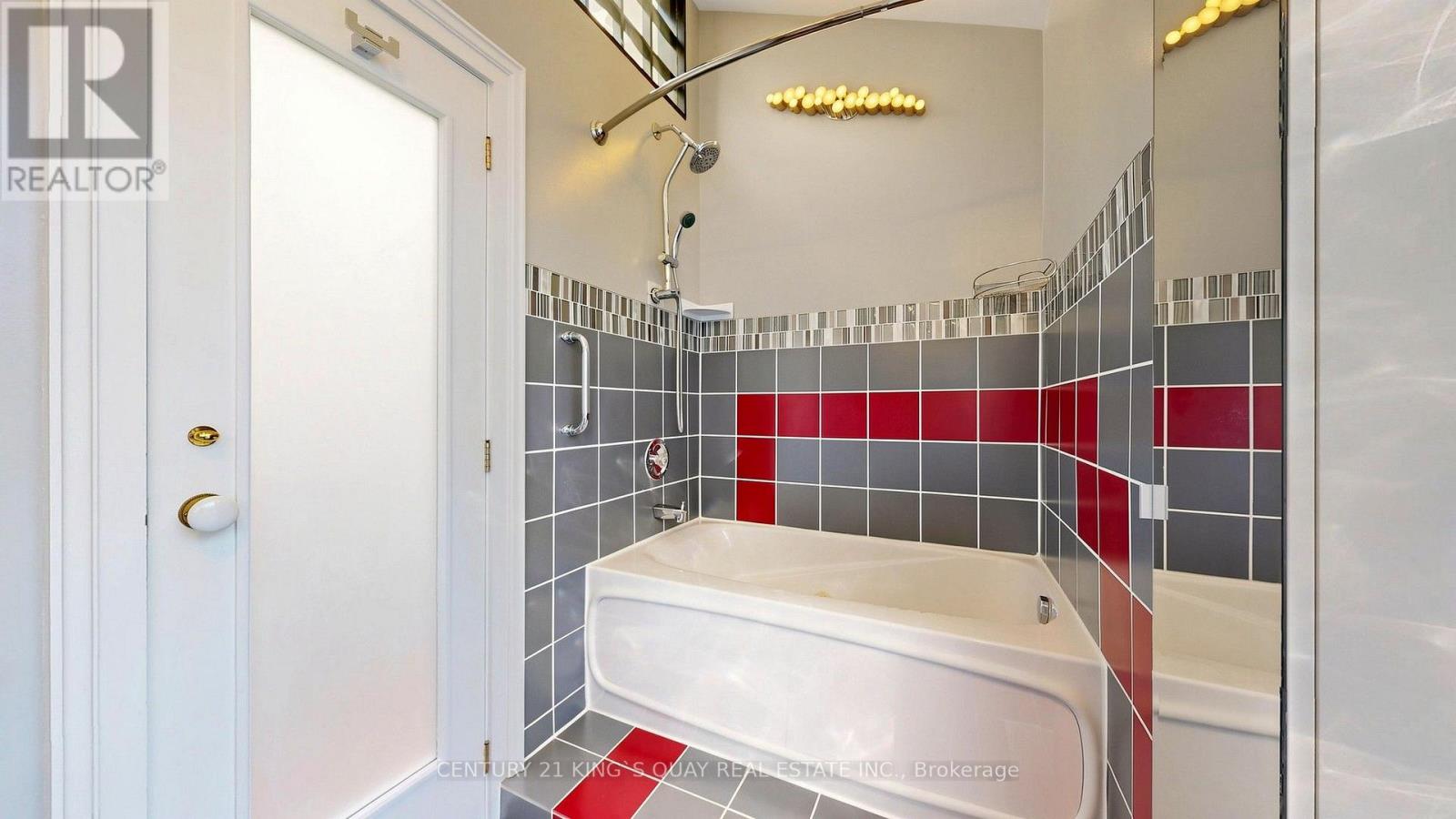 17 Kecala Road, Toronto, Ontario  M1P 1K5 - Photo 27 - E13861094